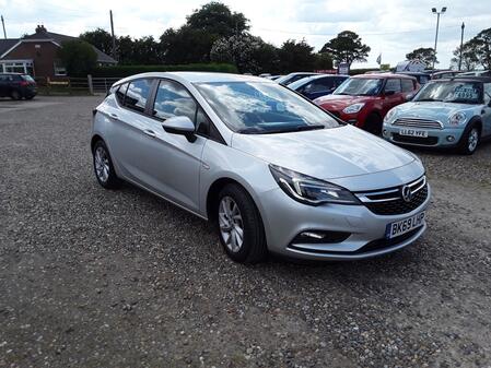 VAUXHALL