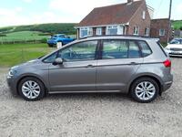 VOLKSWAGEN GOLF SV