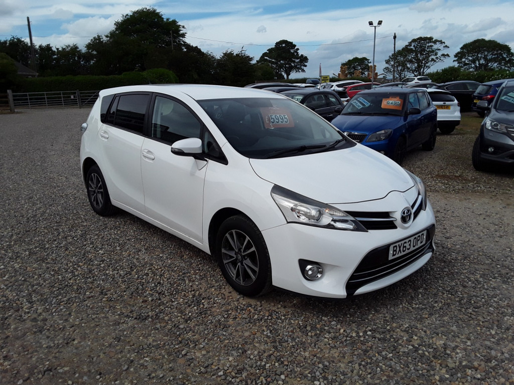 2013 Toyota VERSO